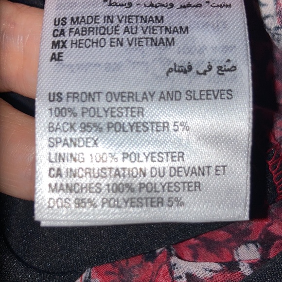 Charter Club / Floral Top / Size Petite Medium / EUC - Picture 9 of 11